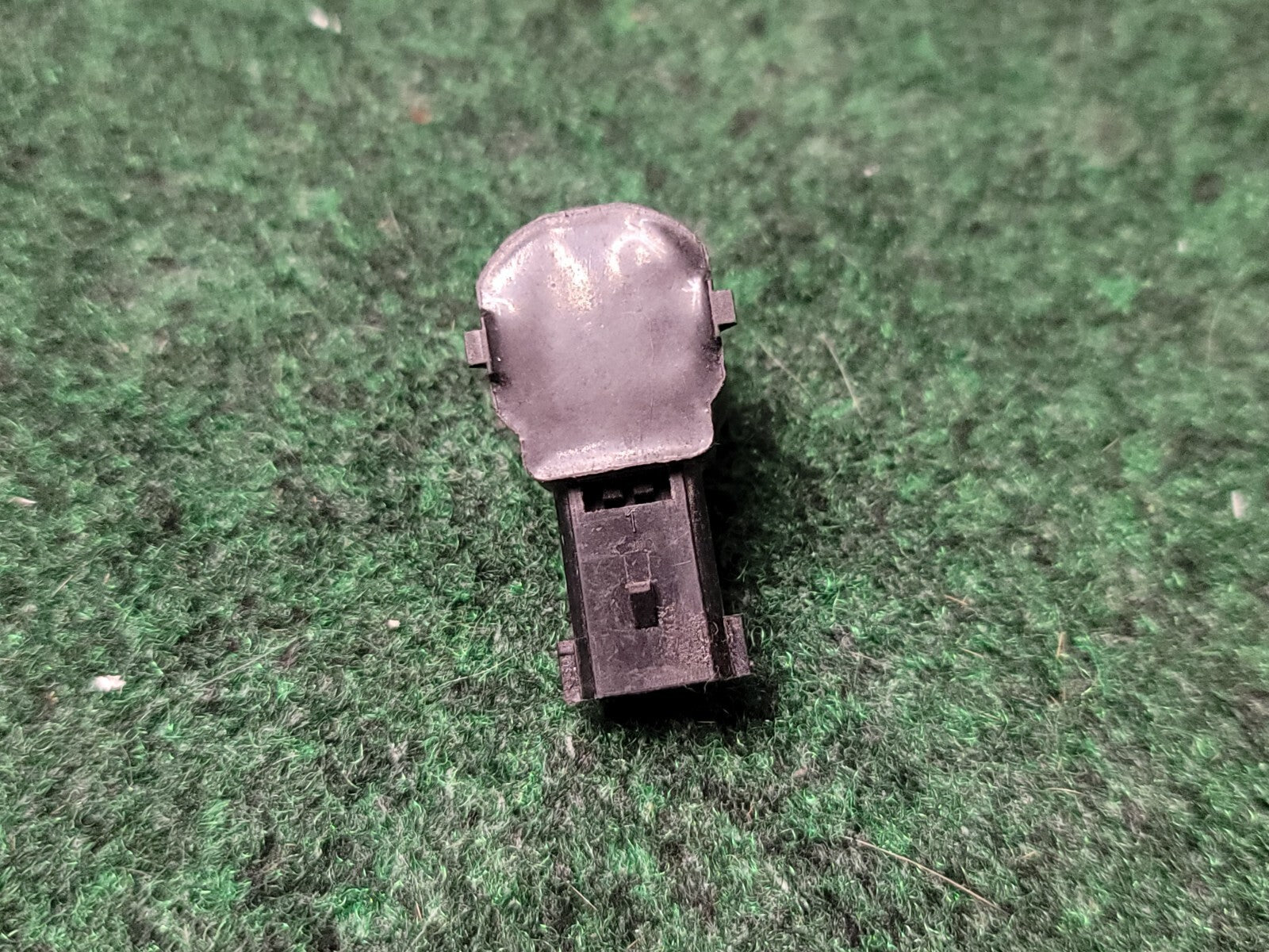 2011-2013 LINCOLN NAVIGATOR PARKING SENSOR 8A53-15K859-ABW OEM 9L2