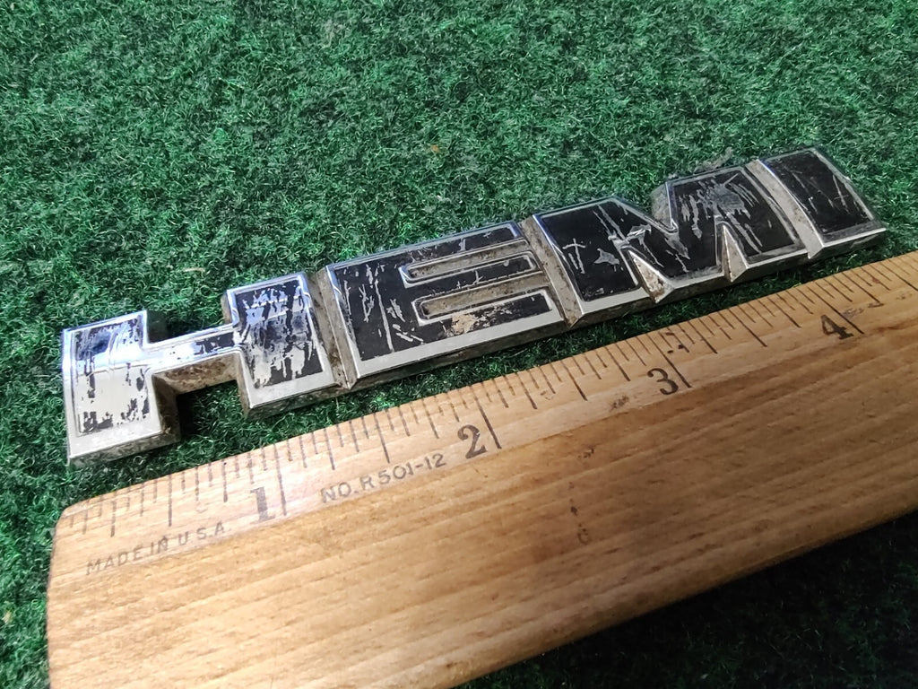OEM 2006 - 2010 Dodge Magnum Charger HEMI Side Emblem Badge Logo 04806328AA 4S4