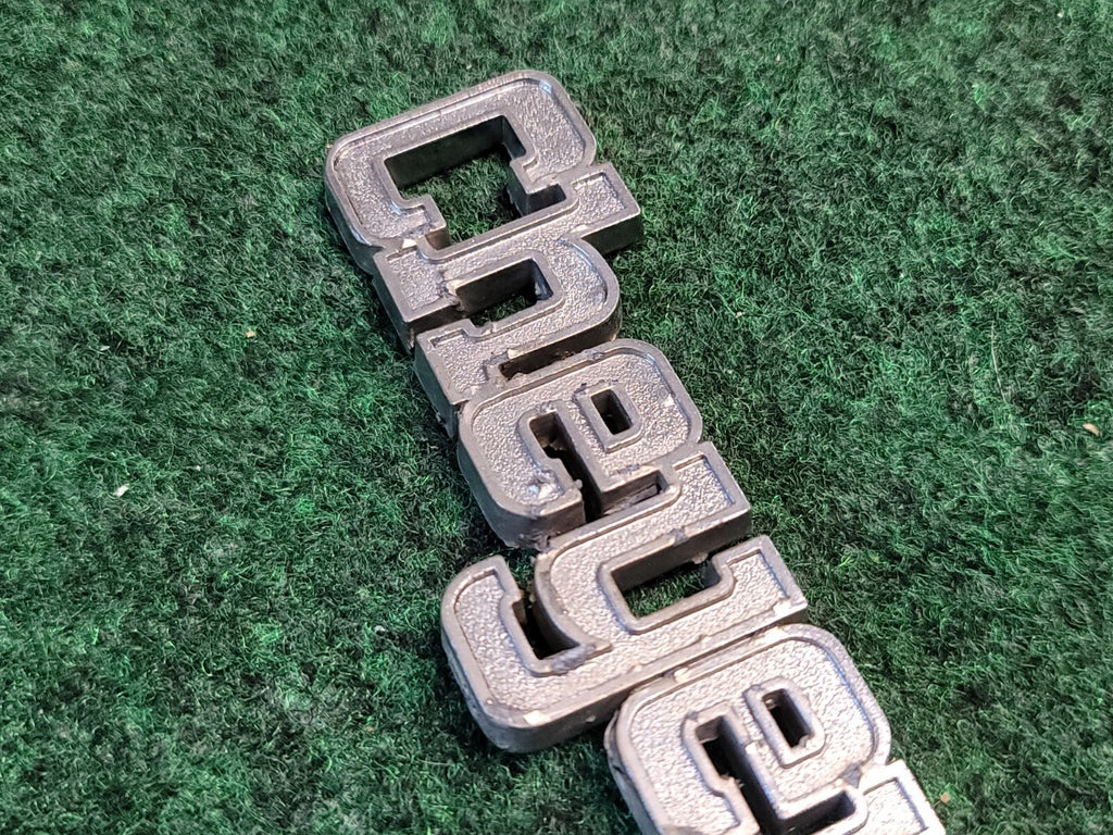 1973-1980 Chevrolet Pick Up Fender Emblem Cheyenne 349687 Metal Replacement 7L1