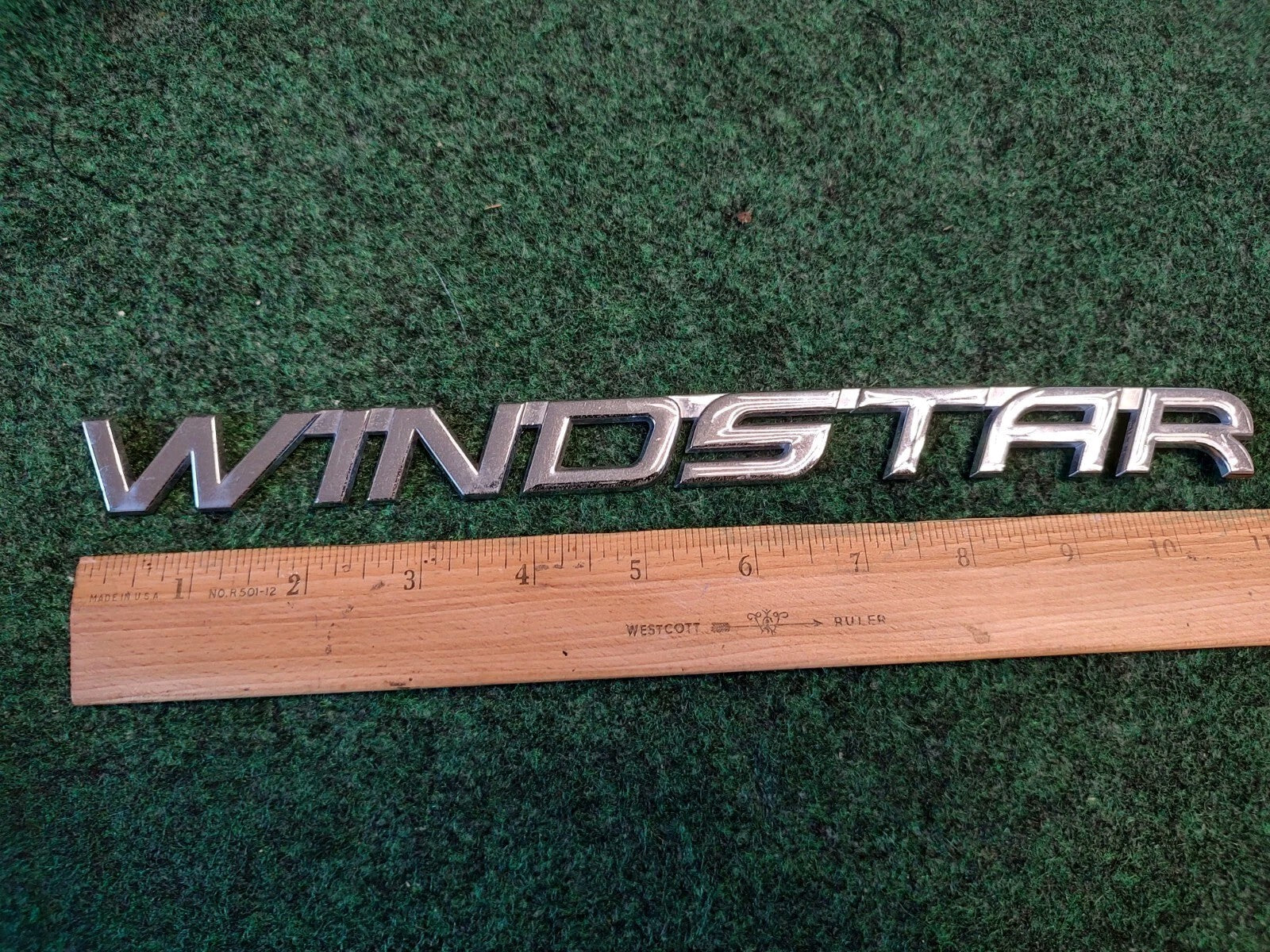 99 00 01 02 03 FORD WINDSTAR REAR CHROME EMBLEM LOGO BADGE SYMBOL USED OEM 10L3
