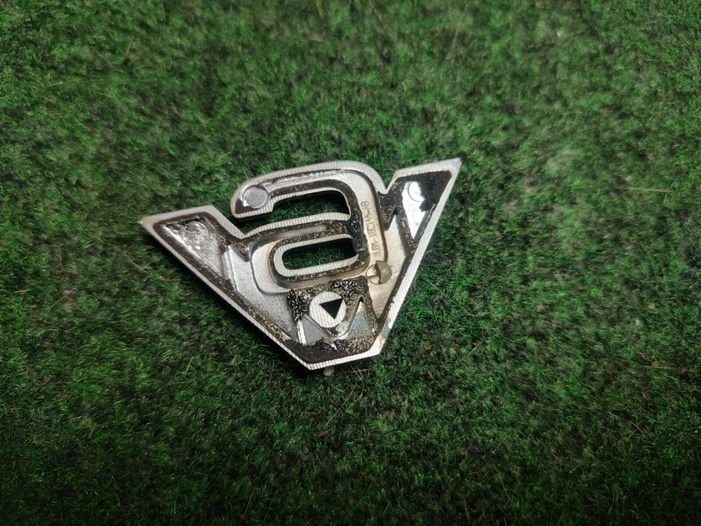 2001-2007 Ford Escape V6 Front Side Fender Emblem Chrome OEM YL8416C144AB 3S3