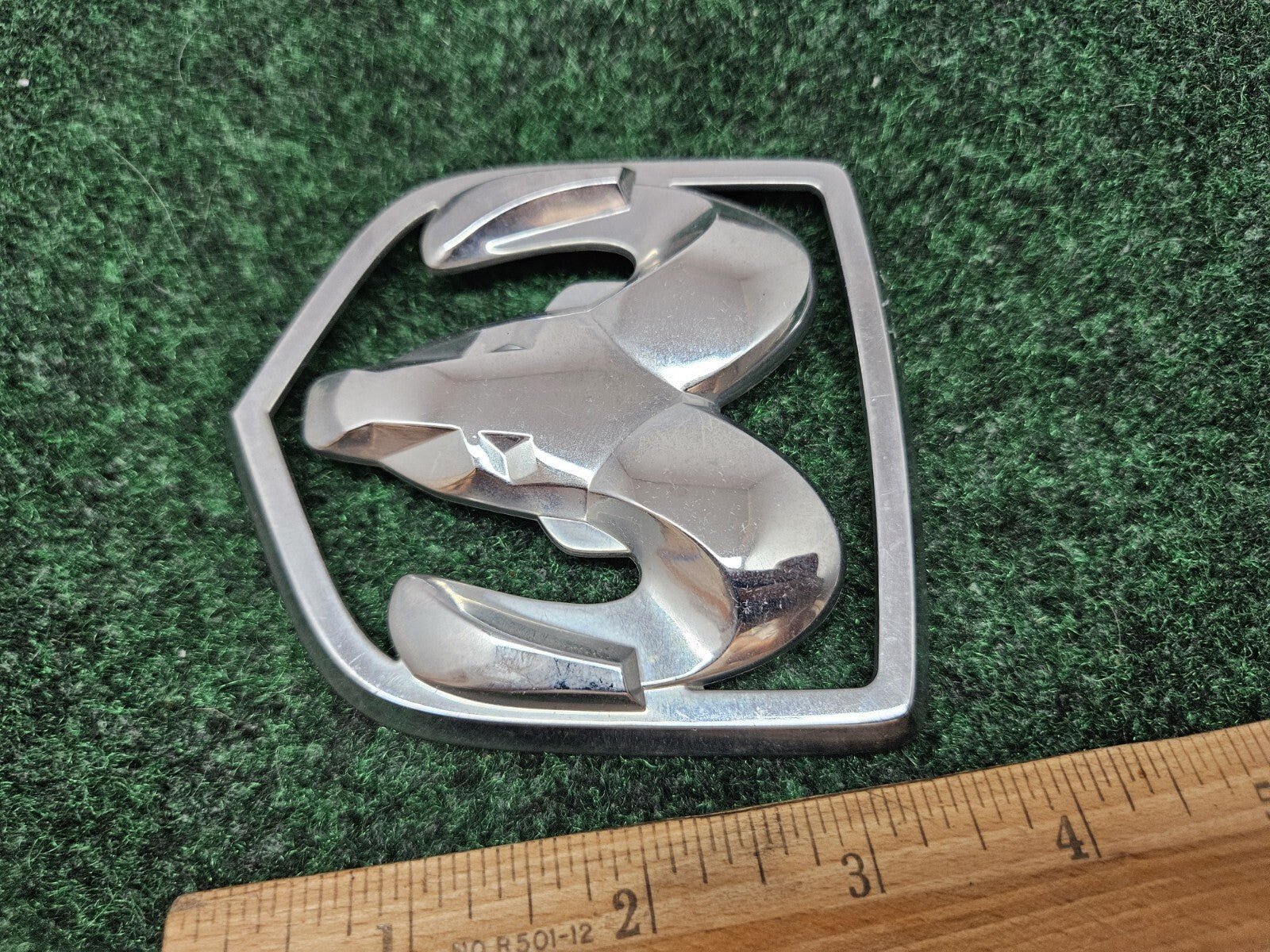 2005-2011 Dodge Ram 1500 2500 Tail Gate Badge Emblem 55077718AA GL4