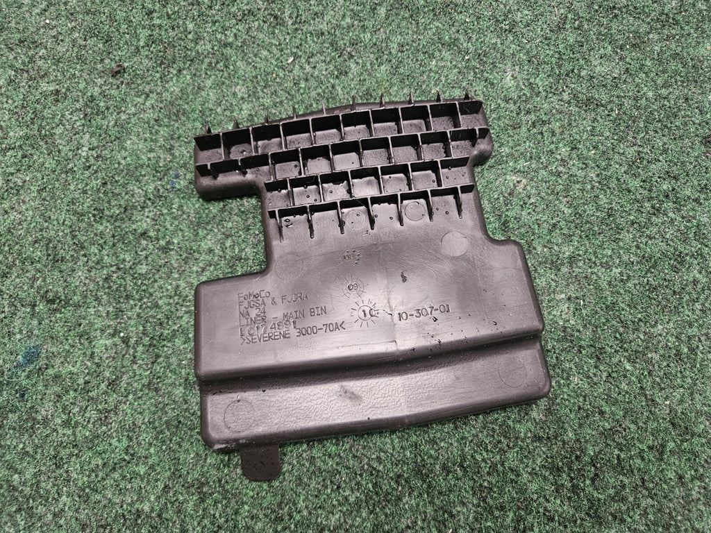10 11 12 Ford Fusion Milan Center Console Compartment Insert Liner Mat OEM 5M3