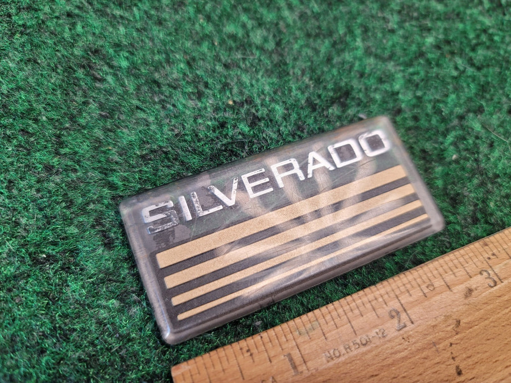 1990s SILVERADO Plastic Roof Panel Emblem OEM NAME PLATE 2M3