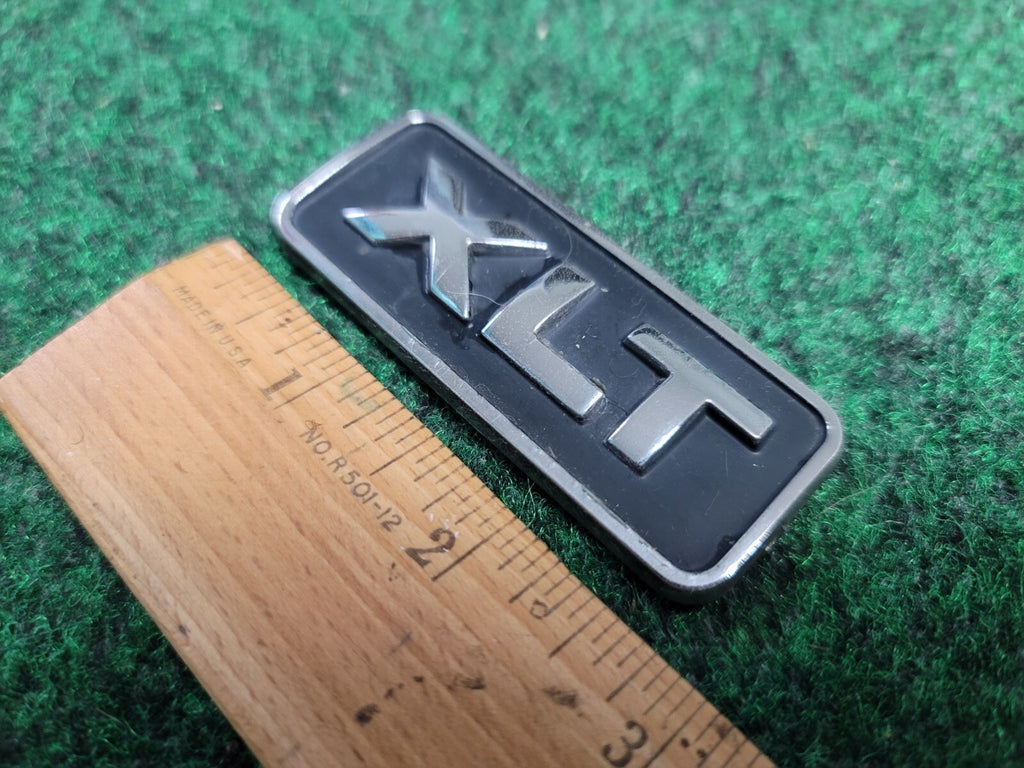 Ford Expedtion Escape Rear Chrome XLT NAMEPLATE Emblem OEM 7L8Z-7842528-B 2M5