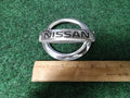 2002 2003 2004 NISSAN XTERRA FRONT CHROME EMBLEM LOGO BADGE SYMBOL OEM 5m3 5m6