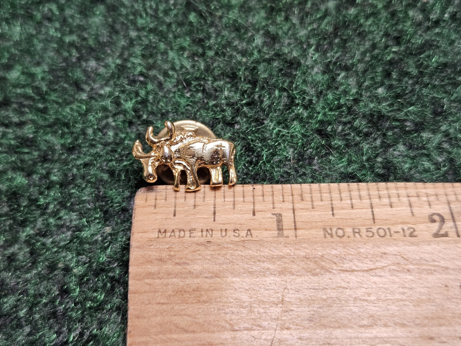 Moose Gold Tone Vintage Lapel Pin