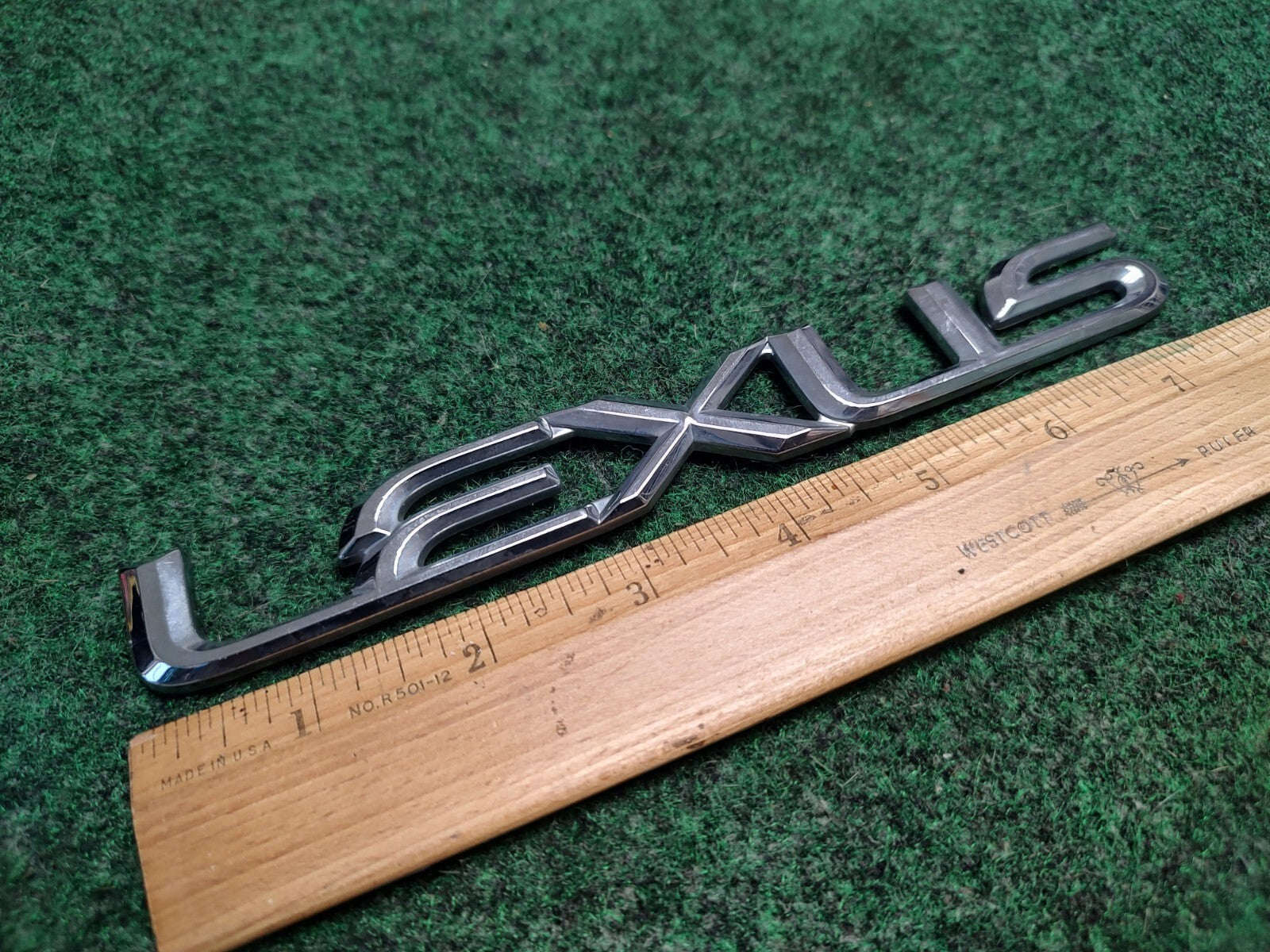 1998-2001 Lexus Trunk Emblem Badge Nameplate ES300 RX300 RX330 OEM 7.75 8939 3S3