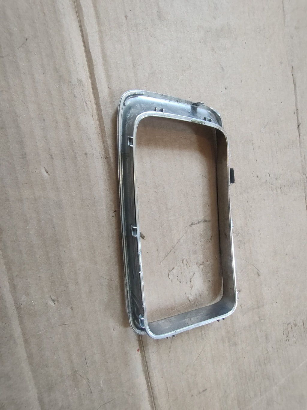 2015-2016 Jeep Grand Cherokee Insert Grille Surround Trim Bezel 68143133AB CL3