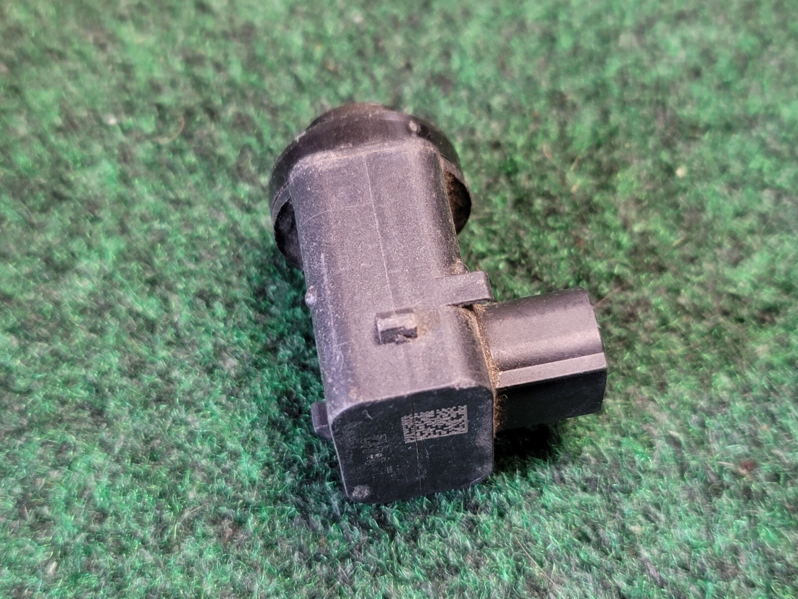 OEM 5hx08bjtaa PDC Parking PARK ASSIST Sensor CHRYSLER JEEP DODGE 9L8