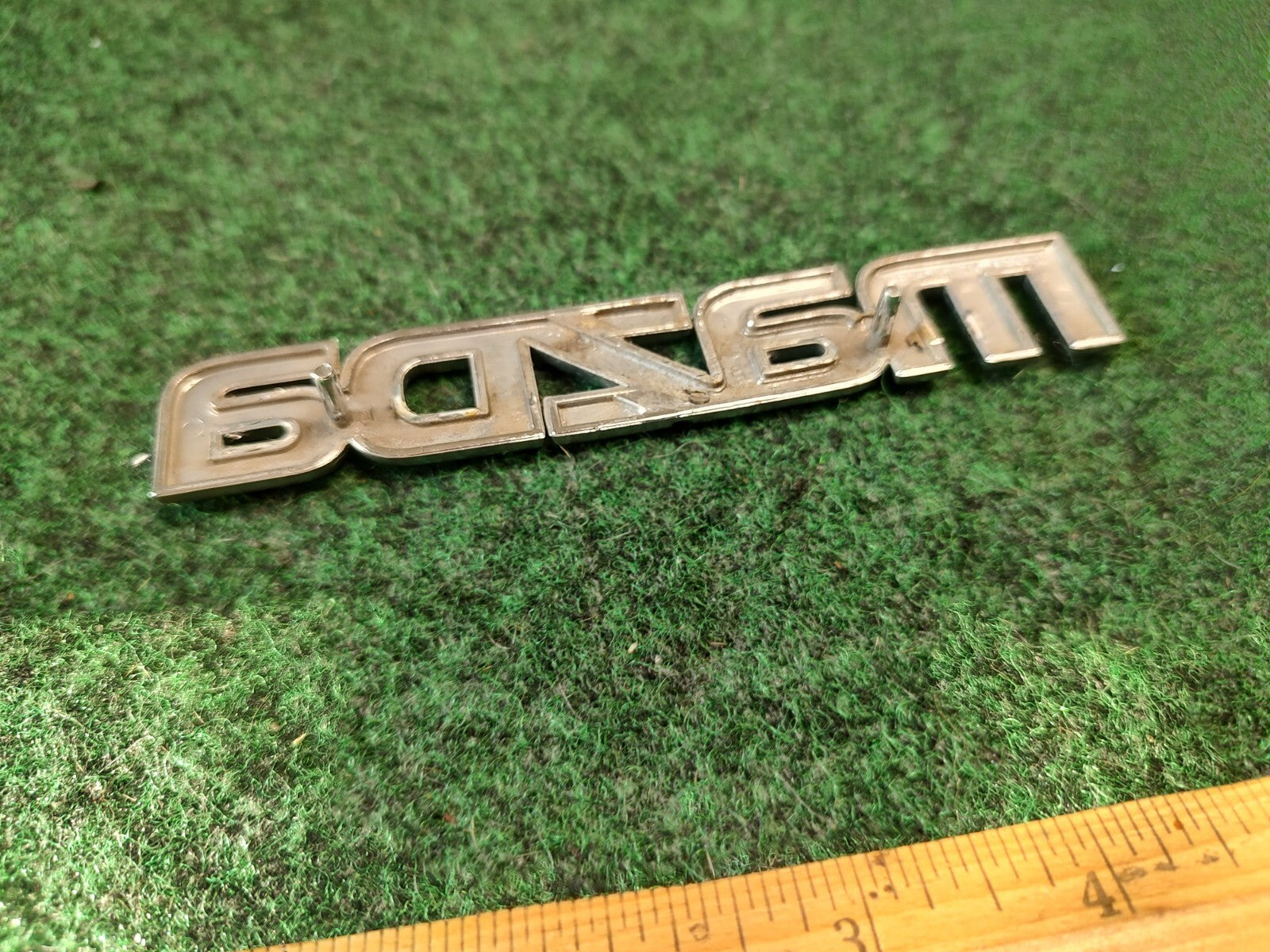 1999 00 2001 2002 2003 Mazda Protege Rear Trunk Nameplate Emblem B25D-51-710 2S5