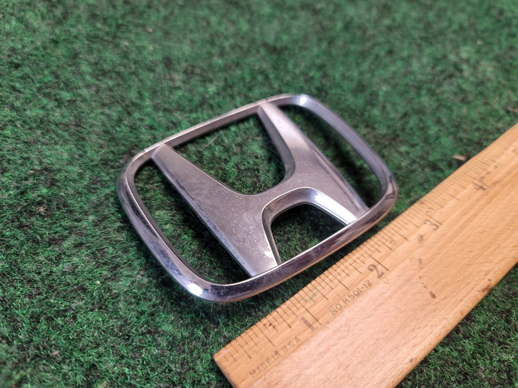 2001-2002 Honda Accord Rear H Emblem Logo Badge Symbol 75701-S84-A010-M1 2M4