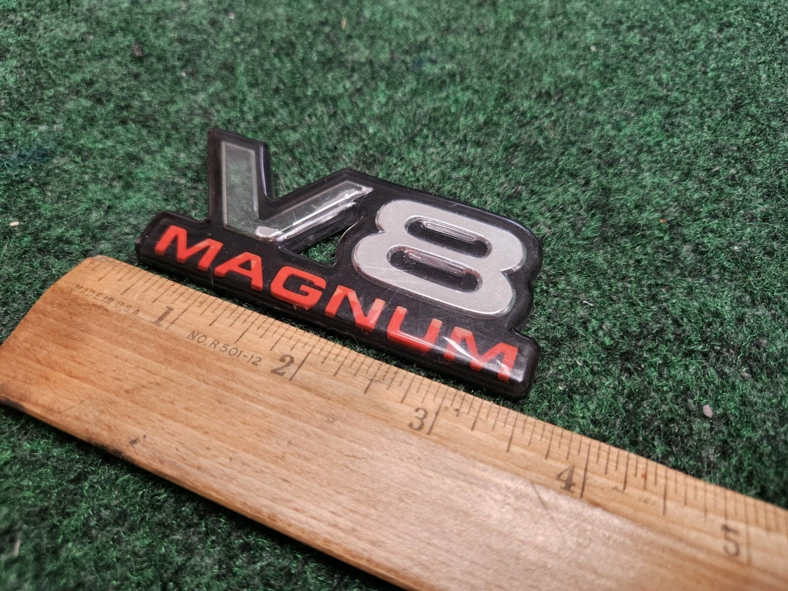 Dodge V8 Magnum Front Fender Plastic Emblem Badge Logo Nameplate Name Plate 6M8