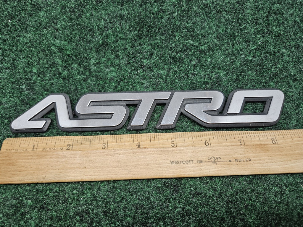 CHEVROLET Astro Van Rear Emblem Badge Logo Nameplate Name Plate 15724741 OEM GL2