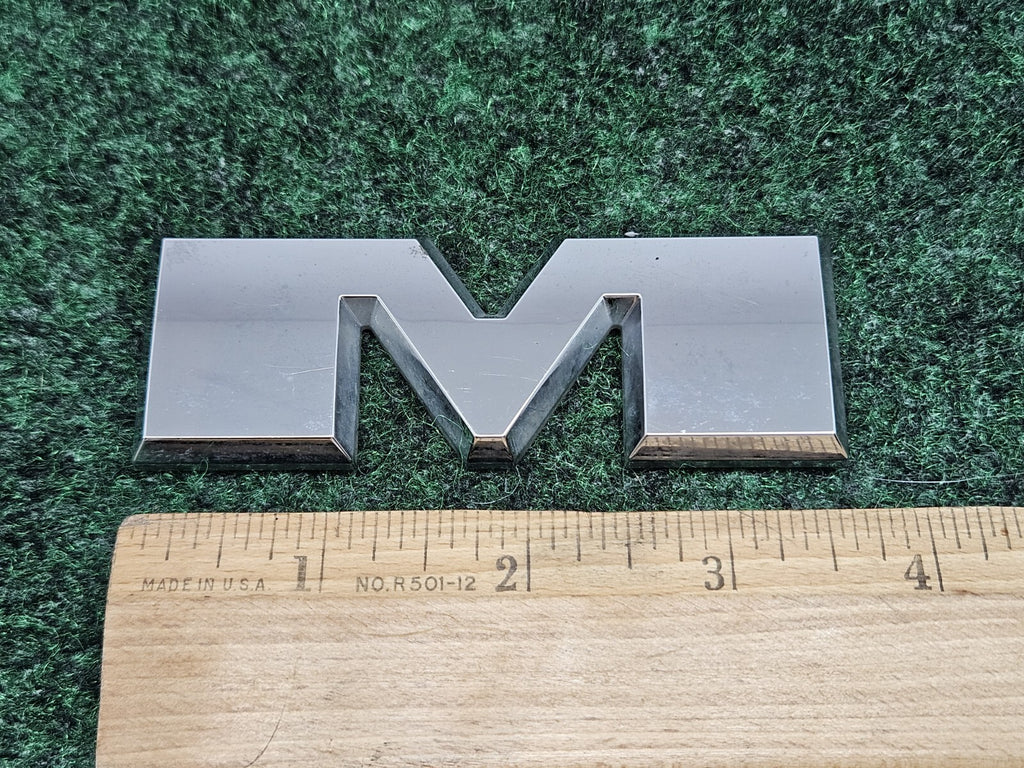OEM "M" Silver Individual Letter Lettering Emblem Badge Logo Nameplate 7S8