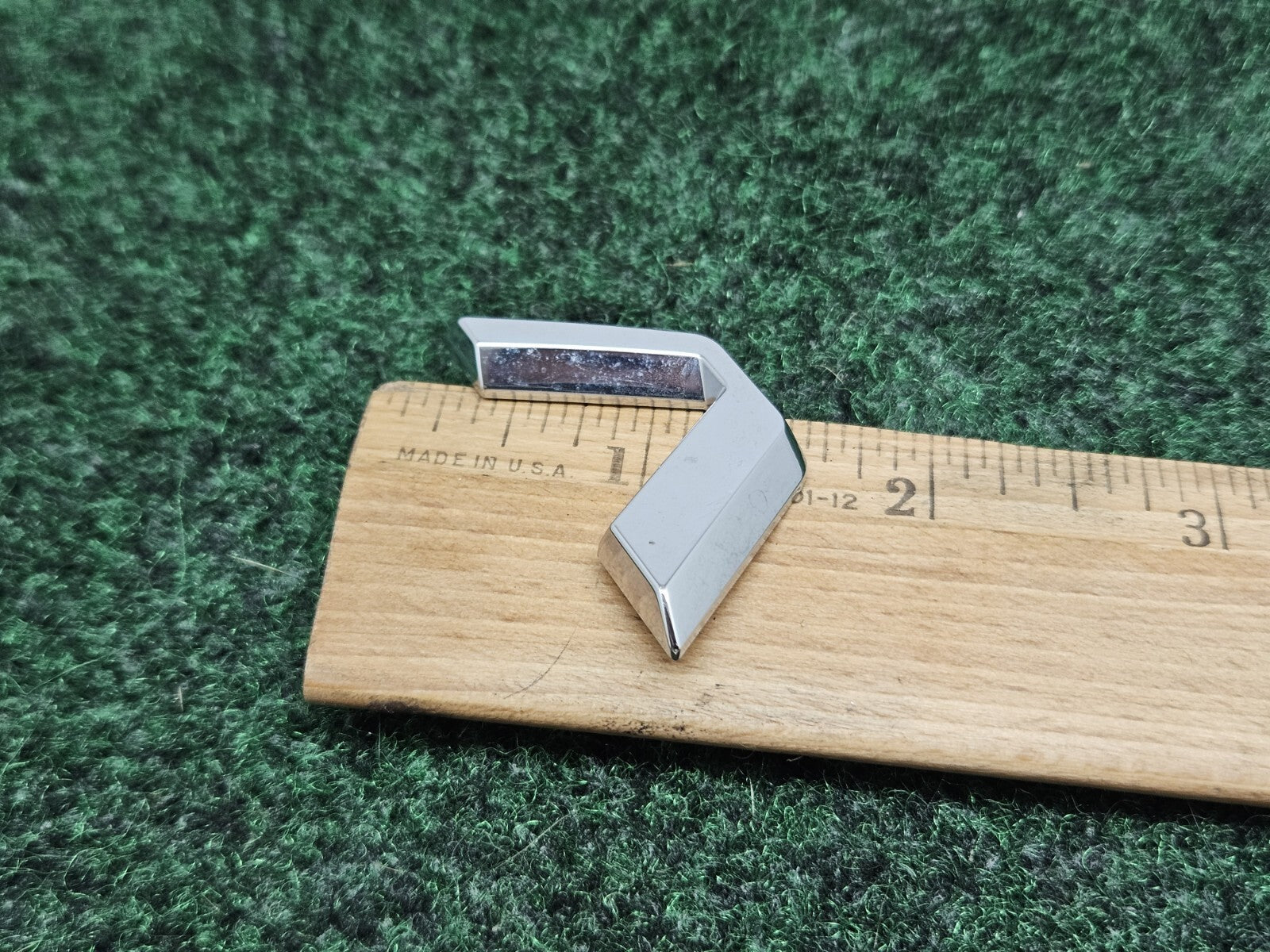 OEM "V" Chrome Individual Letter Lettering Emblem Badge Logo Nameplate 7S9