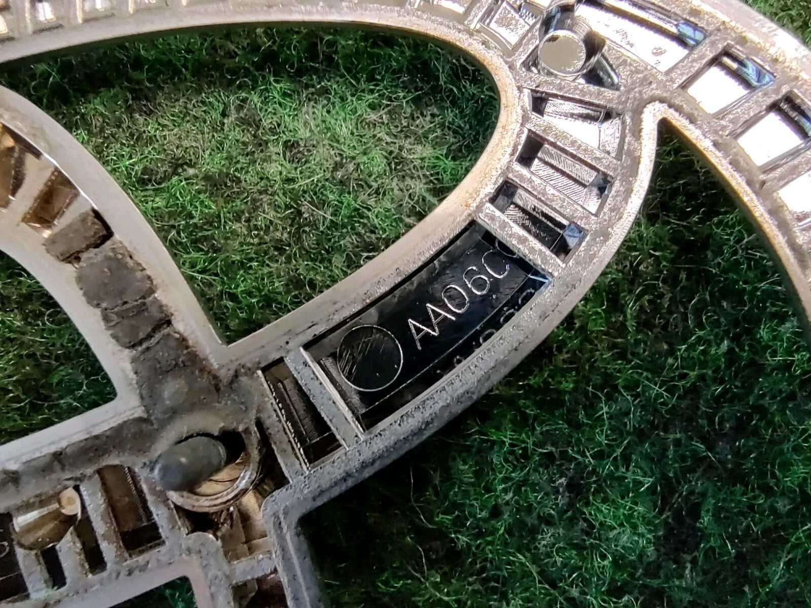 2004-2008 TOYOTA SOLARA TRUNK LID EMBLEM Name Plate Badge  75441AA060 2S2