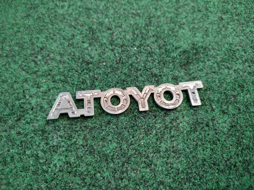 2003-2008 Toyota Matrix Liftgate Emblem Logo OEM 75441-02070 Trunk Rear 1S4