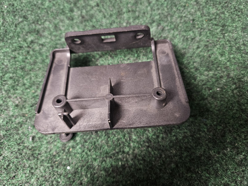Chrysler Dodge Jeep Wrangler Compass Module Computer Bracket  0201903ac OEM 3M2