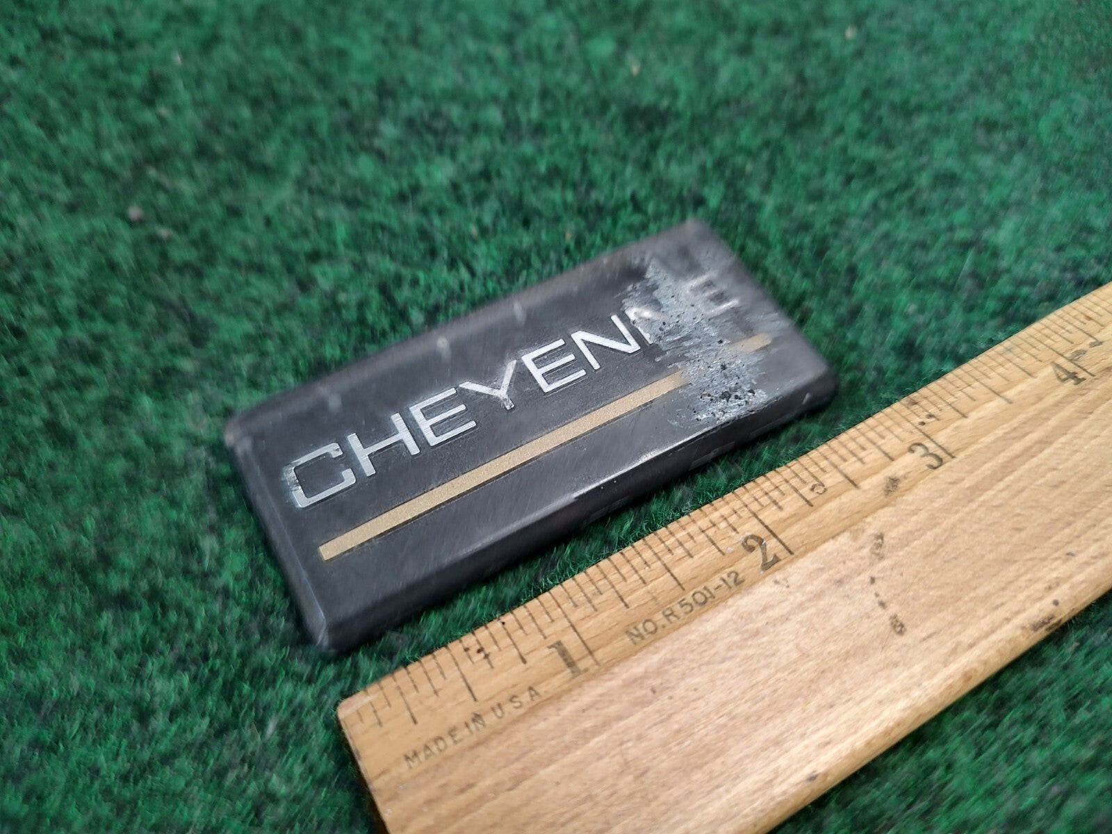 1988-1994 CHEVROLET CHEYENNE SIDE EMBLEM LOGO BADGE SYMBOL SIGN OEM 1S5