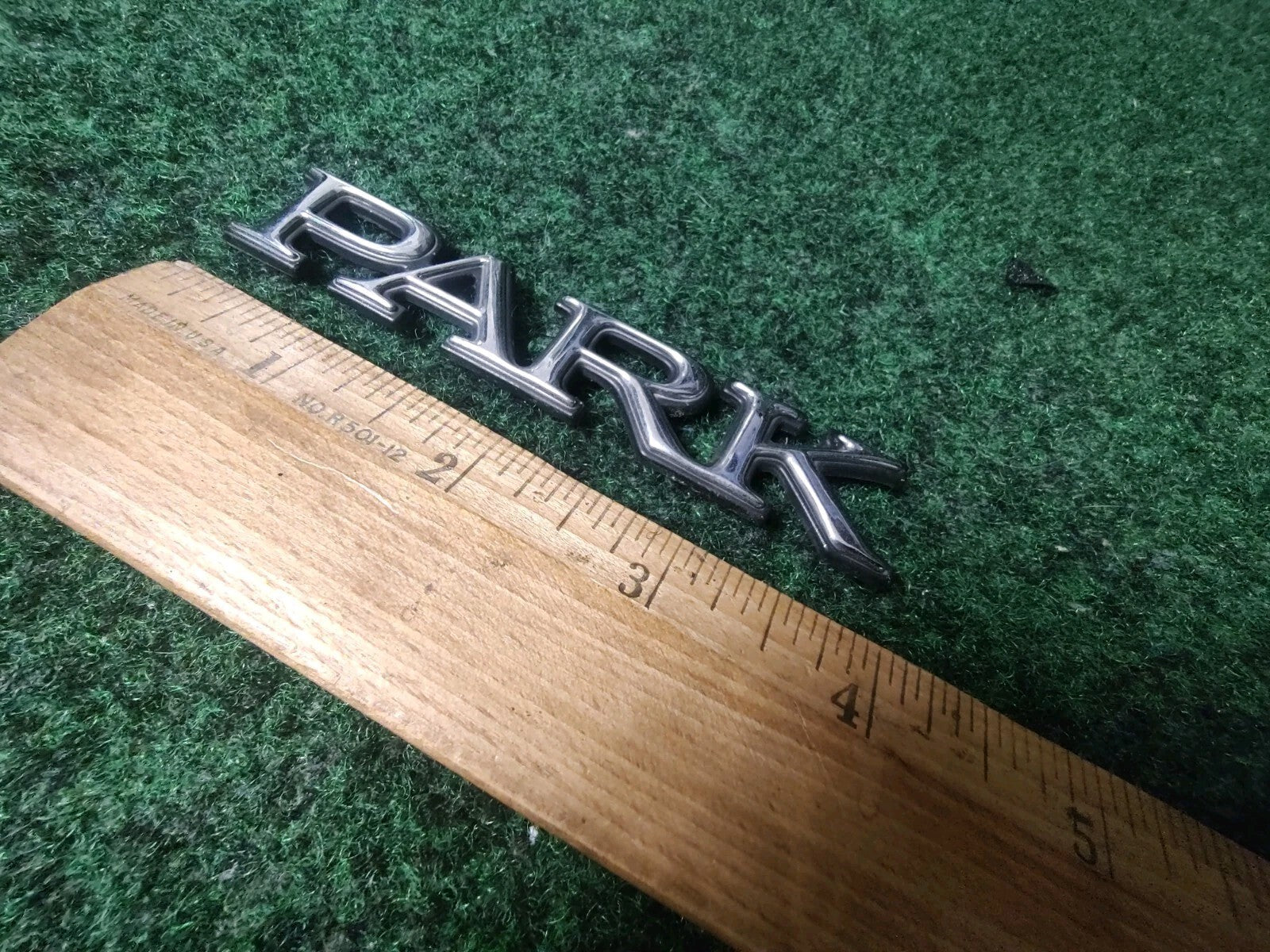 1998-2004 BUICK PARK AVENUE SIDE EMBLEM LOGO BADGE SYMBOL LETTERs OEM 7S3