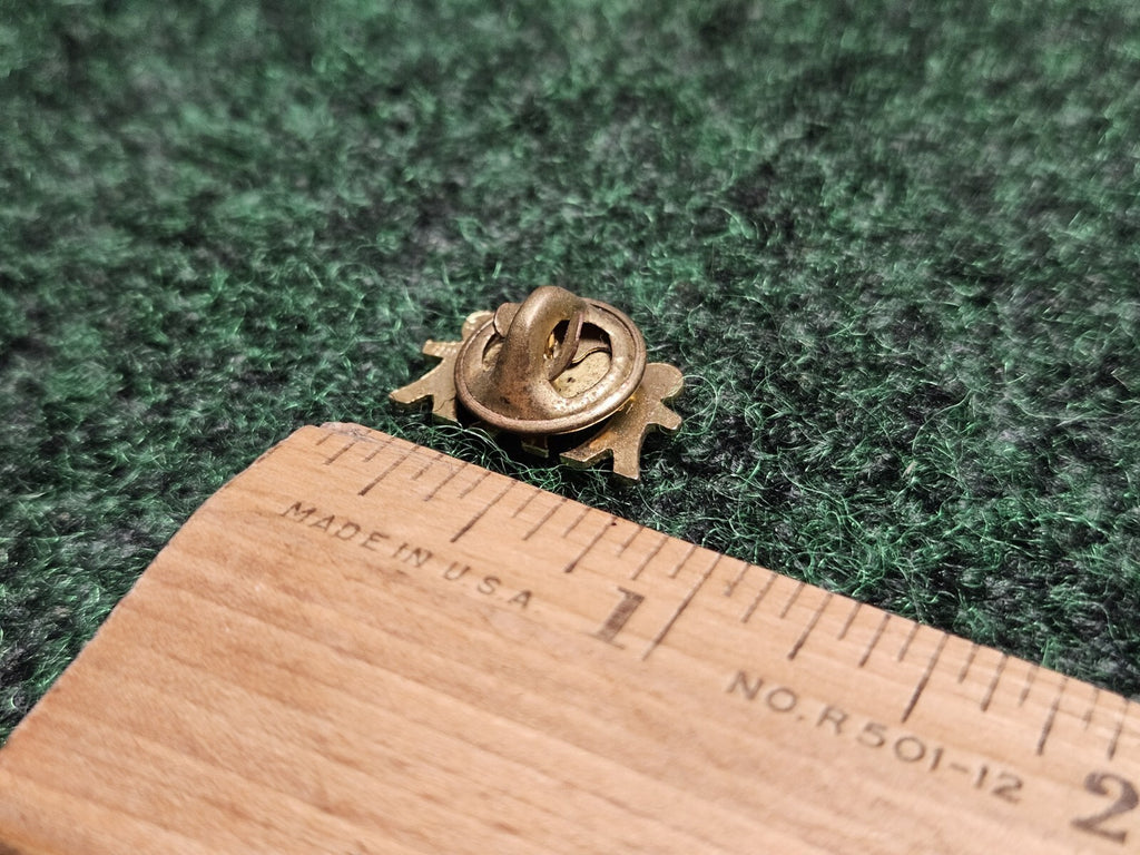 Vintage Lapel United Way US Union Made Pin Brooch Gold Tone Pin