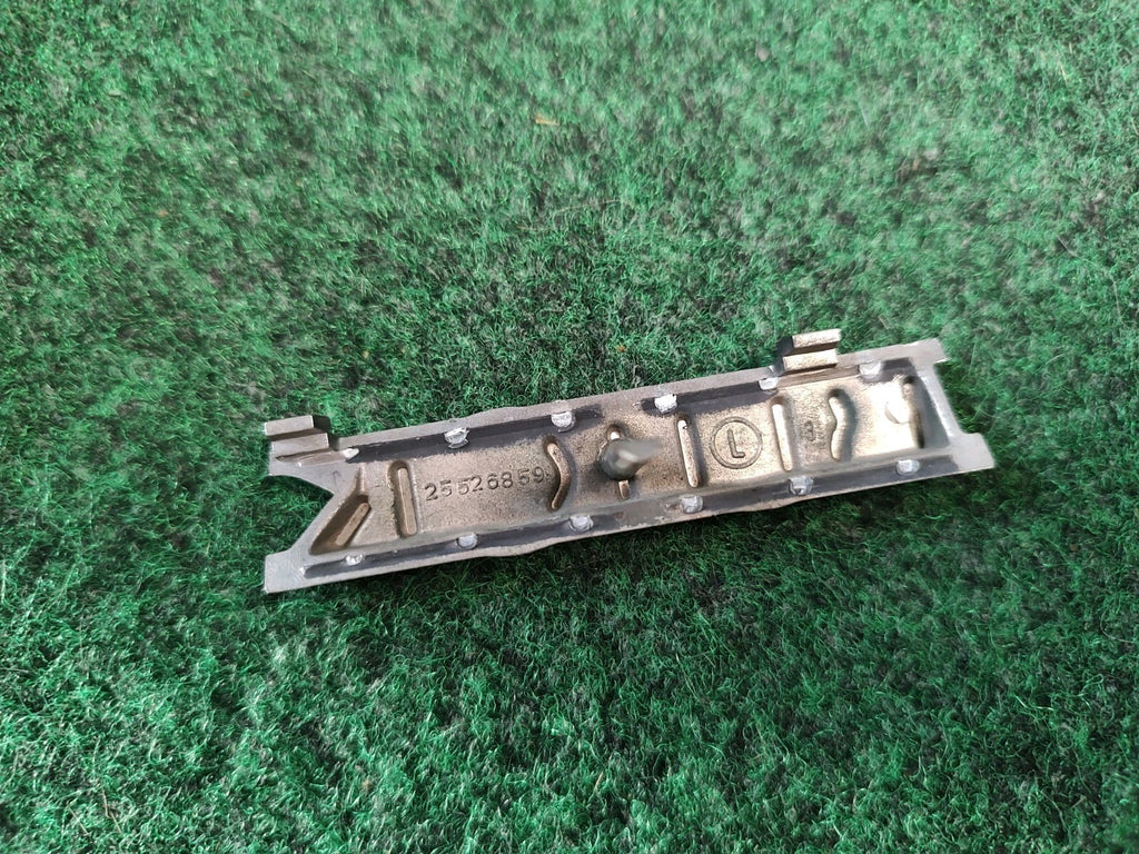 2003 2004 BUICK PARK AVENUE FRONT GRILLE EMBLEM BADGE SYMBOL 02 03 OEM 1S1