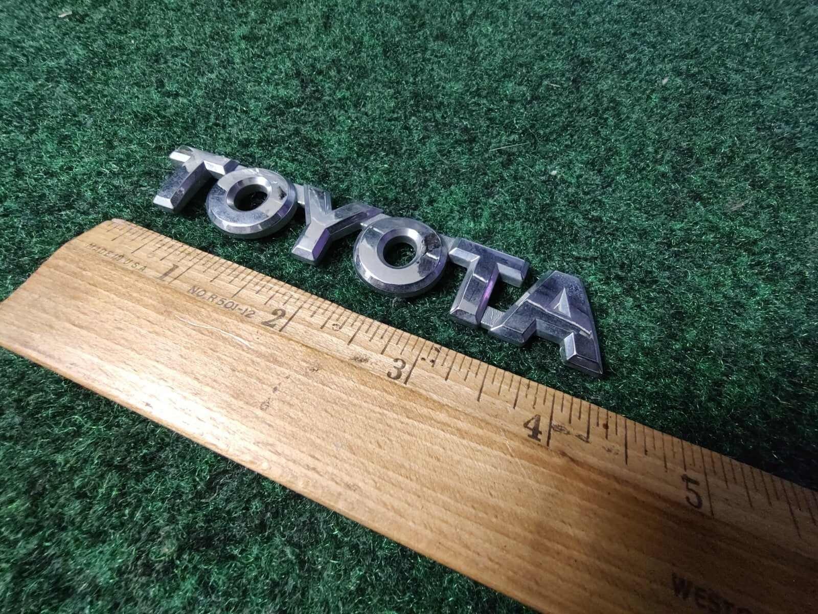 Toyota Gold Emblem Badge Nameplate OEM Genuine Vintage Logo Trim Gold 6S2