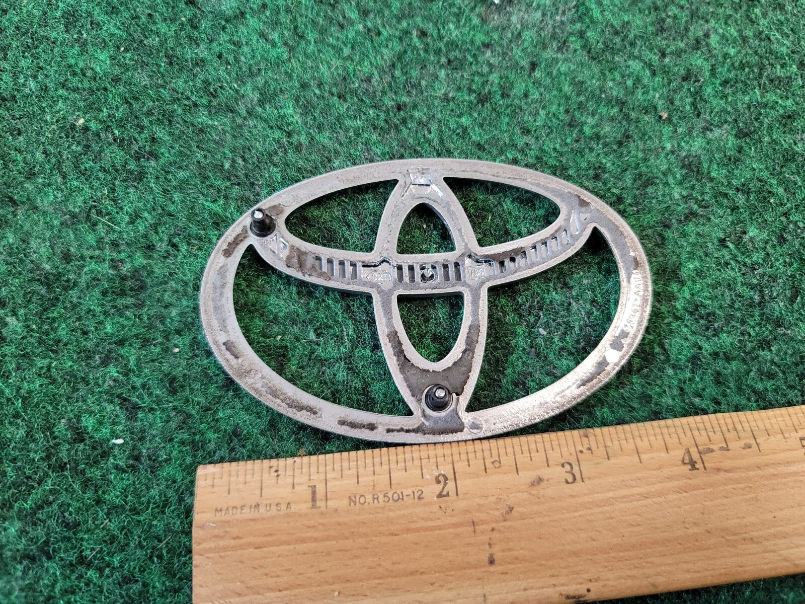 Toyota 1997-2001 Camry Chrome Rear Trunk Emblem Badge Logo Name 75441-AA040 1M4