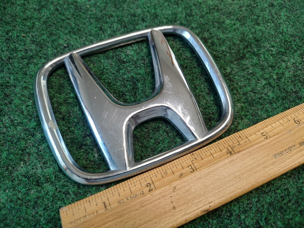 2005-2007 Honda Accord CR-V Front Grille Emblem Badge 75700-S9A-G000 3S8