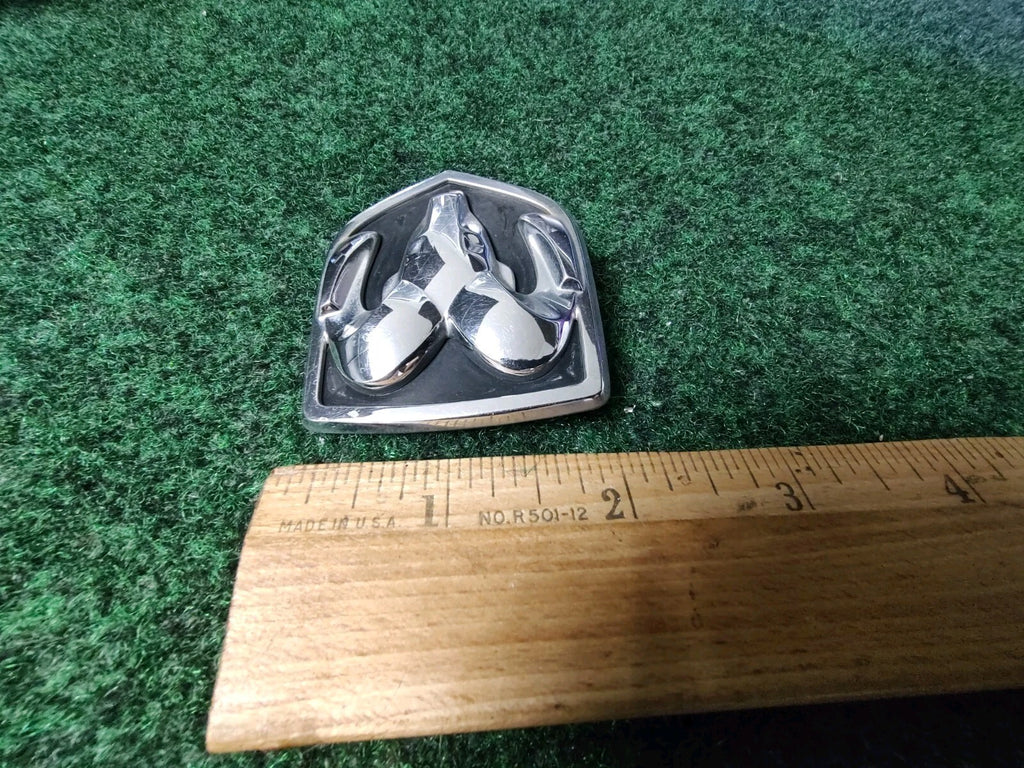 2007 2008 2009 2010 2011 2012 Dodge Caliber Rear Trunk Badge Emblem PL PM49 6S6