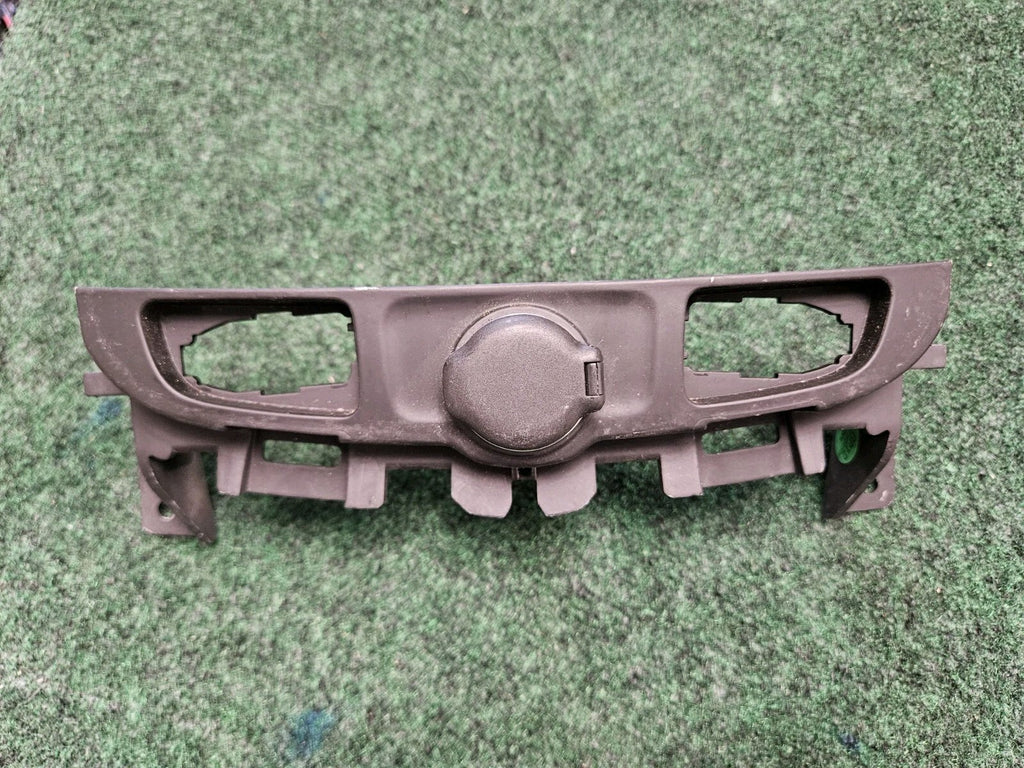 2013-2015 Chevy Malibu Dash Emergency Hazard & Traction Switch Trim Only OEM 6M2