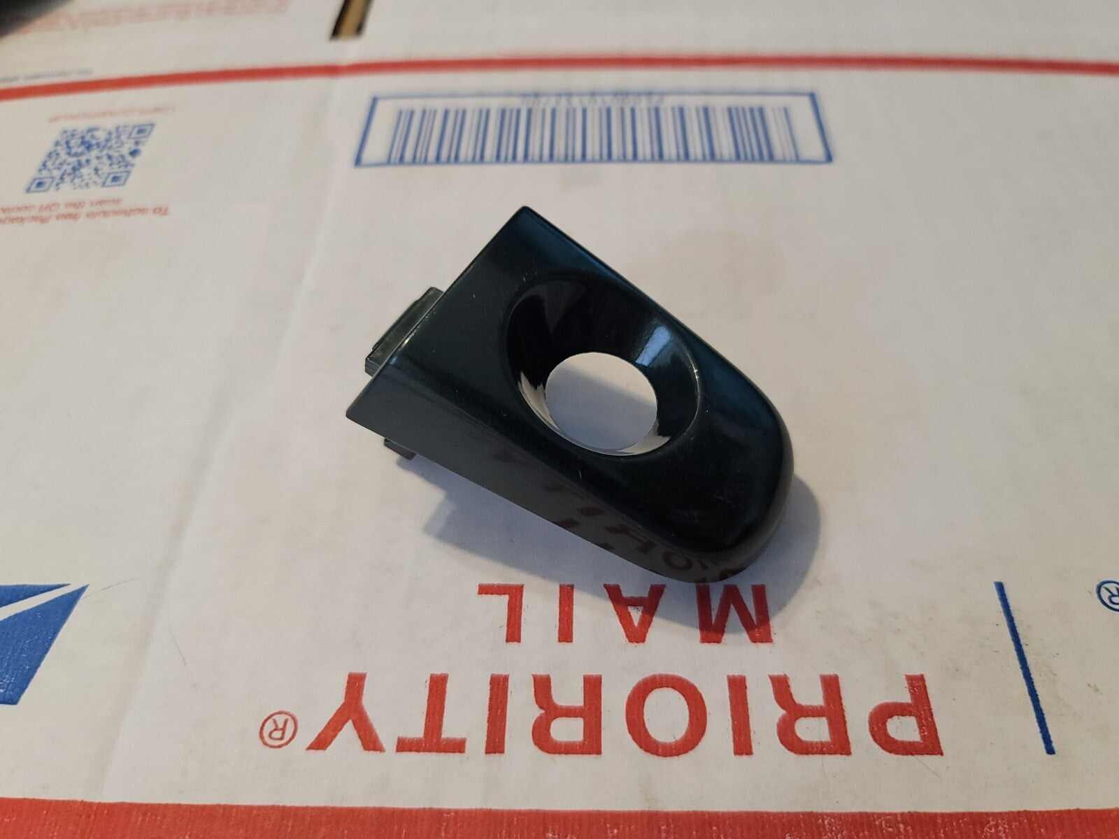09 10 11 12 Chevrolet Traverse Exterior Door Driver Handle Cover OEM GREEN 7L3