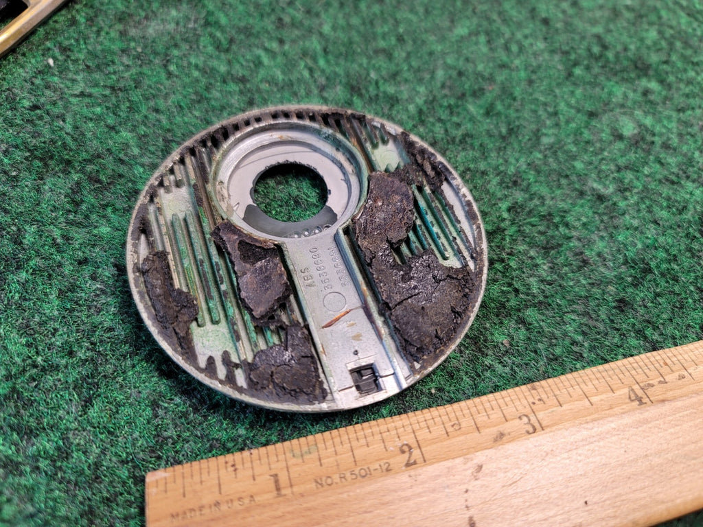 1995 Cadillac Seville STS 4DR 3536690 Trunk Key Hole Emblem Chrome Plastic 2M1