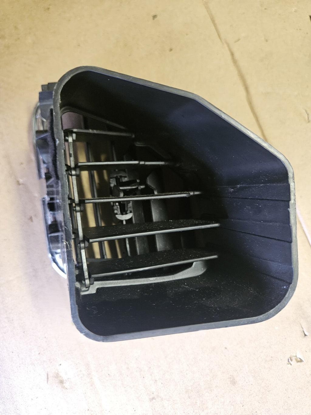 2011 - 2014 Chrysler 200 Ac Heater Air Vent Grille Dashboard Left  Driver BJ5