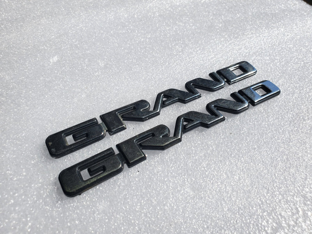 (2) Pontiac OEM Grand Am Chrome Emblem Badge Logo Nameplate Name Plate VNTG