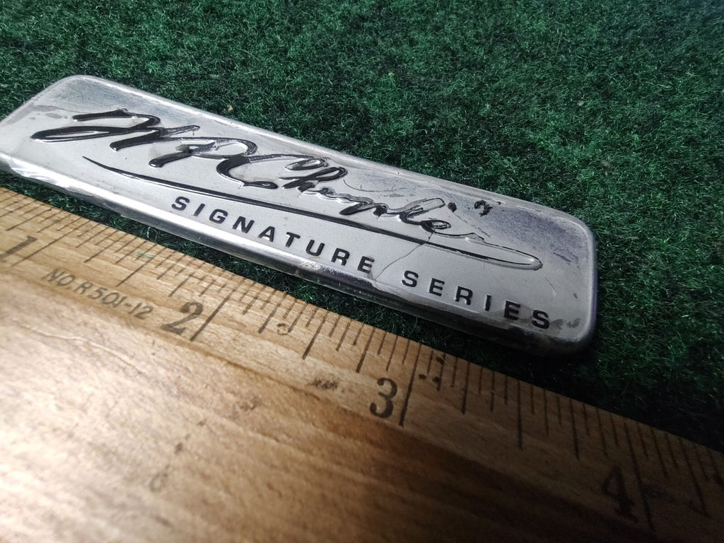 CHRYSLER WP SIGNATURE SERIES REAR GATE EMBLEM LOGO BADGE SYMBOL USED OEM 6S4