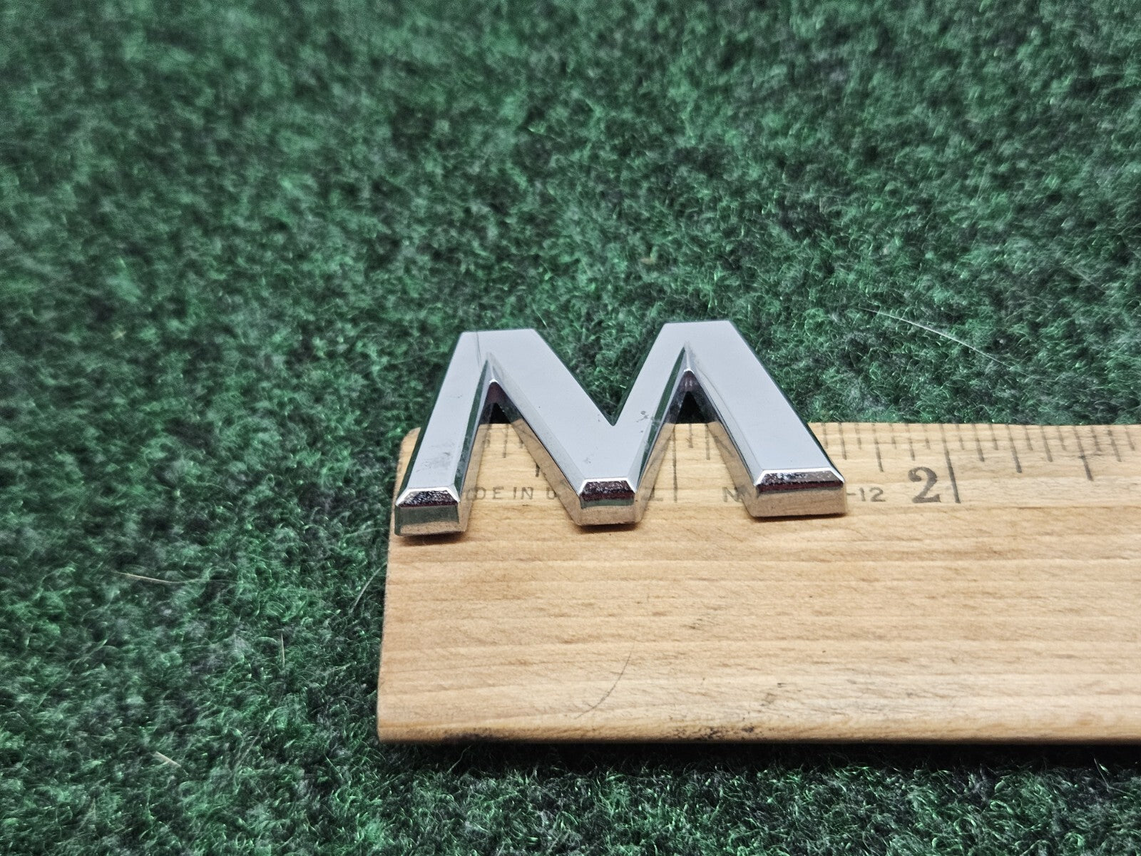 OEM "W" Silver Individual Letter Lettering Emblem Badge Logo Nameplate 3D 7S7
