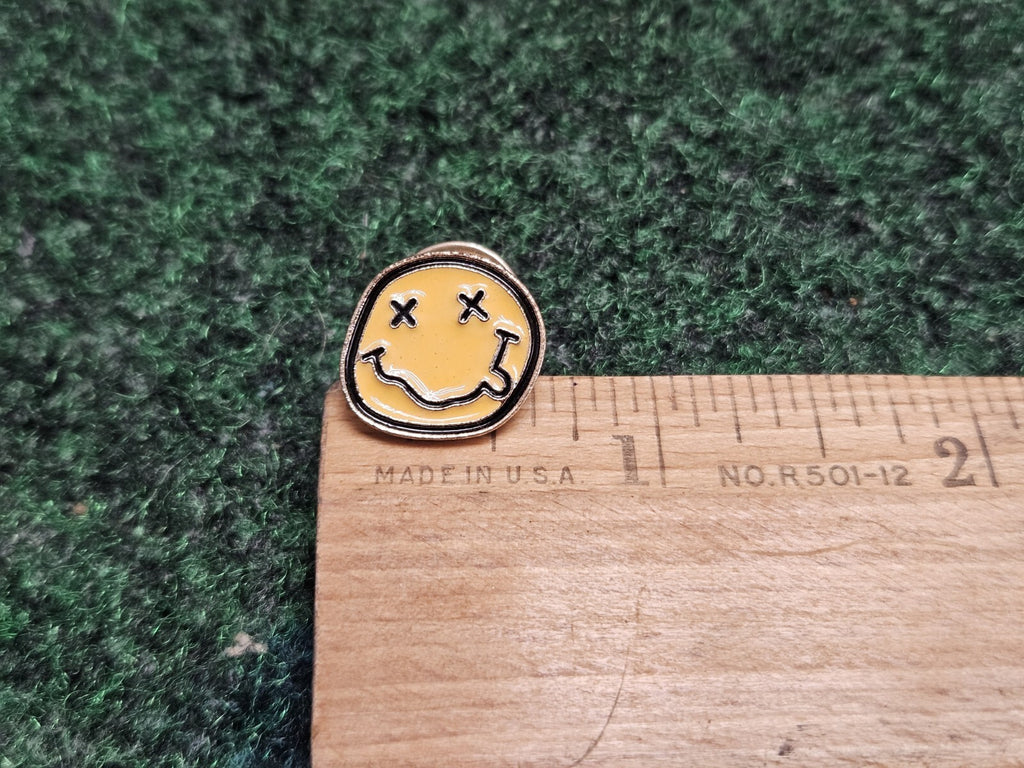 Nirvana Rock Band Smiley Face Kurt Cobain Dave Grohl Backpack Lapel Enamel Pin