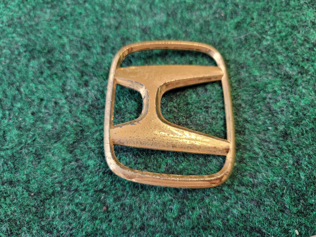 2001-2002 Honda Accord Rear Emblem Logo Badge Symbol Gold 75701-S84-A010-M1 1M4