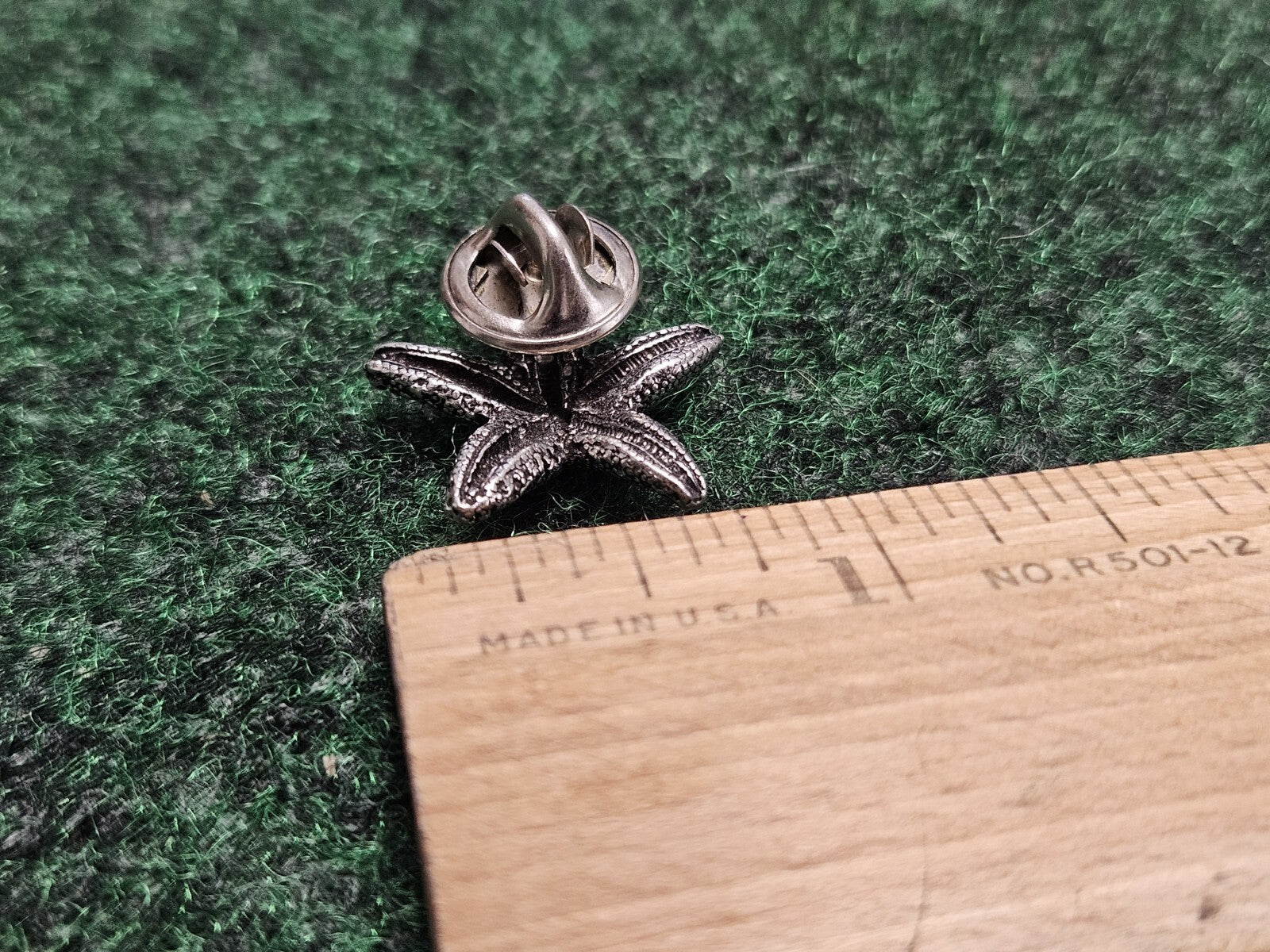 Star Starfish Lapel Pin Brooch