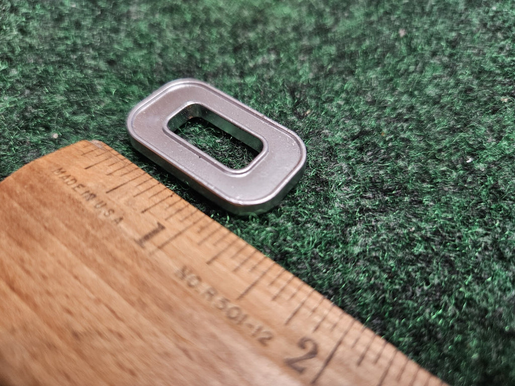 06-12 LAND ROVER RANGE ROVER SPORT REAR EMBLEM LOGO BADGE SIGN Letter O 5M9