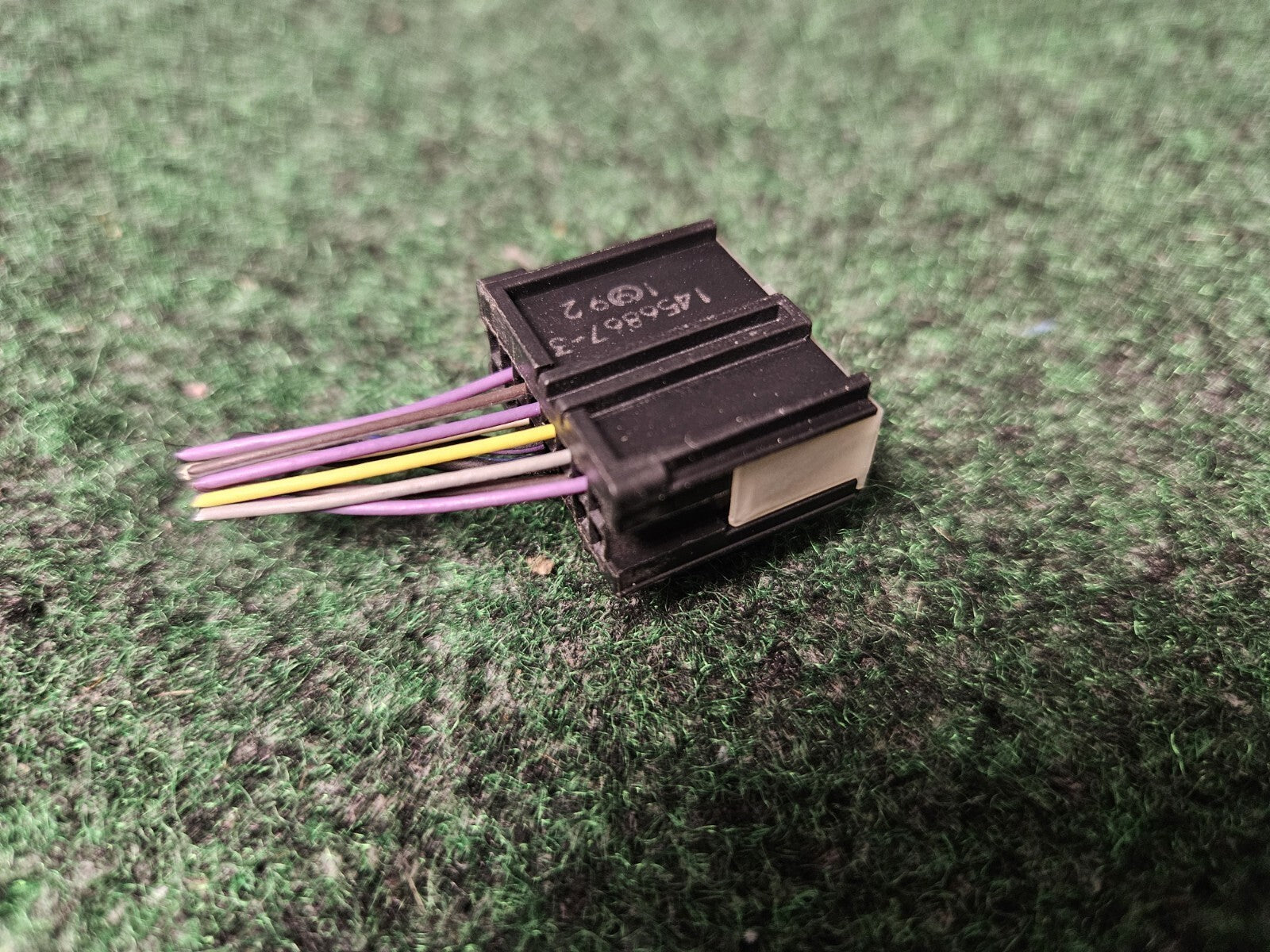 2013–2018 Ford Fusion Headlight Dimmer Light Control Switch Pigtail Wire 9L2