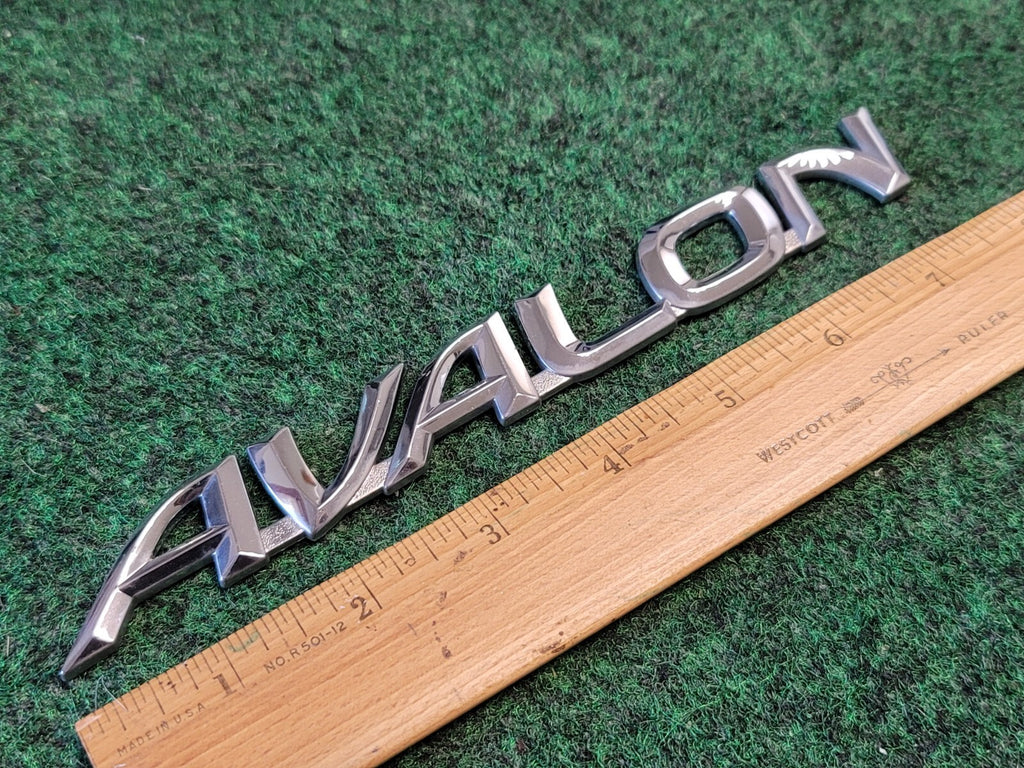 2000-2004 Toyota Avalon Rear Trunk Lid Tailgate Emblem 75442AC030 OEM 1M6