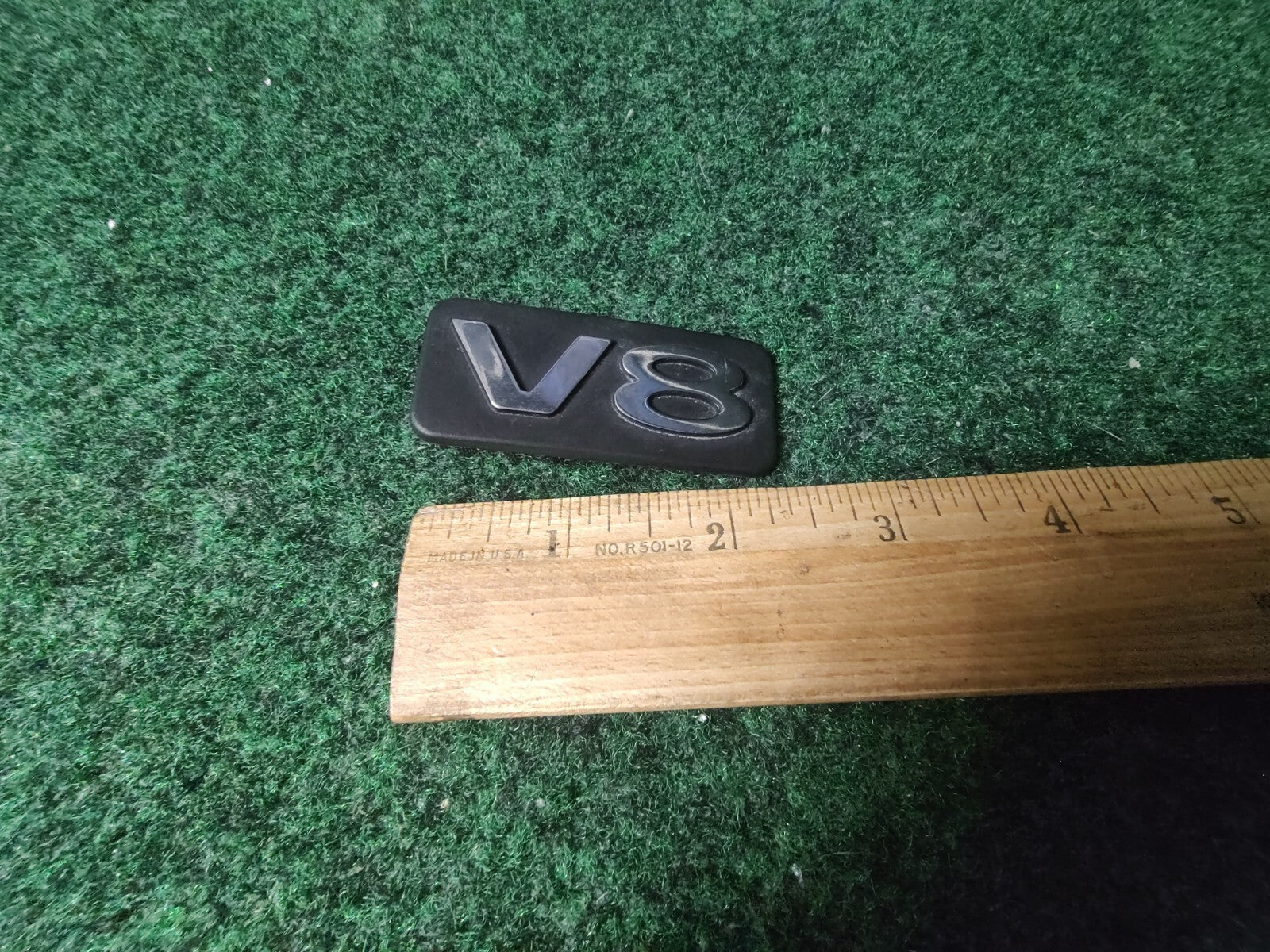 V8 NAME PLATE EMBLEM BADGE LOGO NAME PLATE Engine  UNKOWN MAKE Truck OEM 4L4