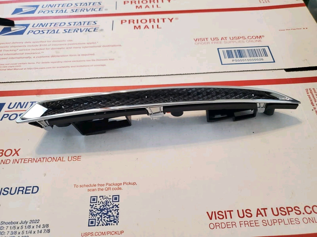 Headlight Lower Bracket Trim Moulding Fit Ford Escape 2013-16 Left Driver 4L7
