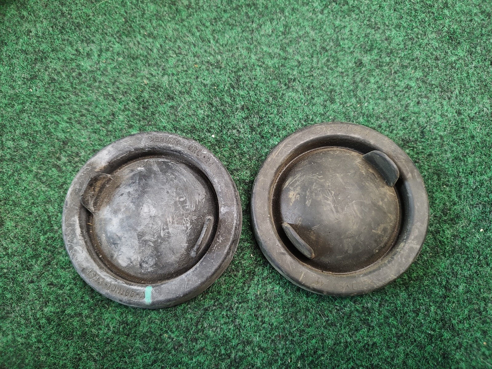 2 - FORD LINCOLN MERCURY HEADLIGHT DUST COVER 4S4X-13N168-A OEM 1S4