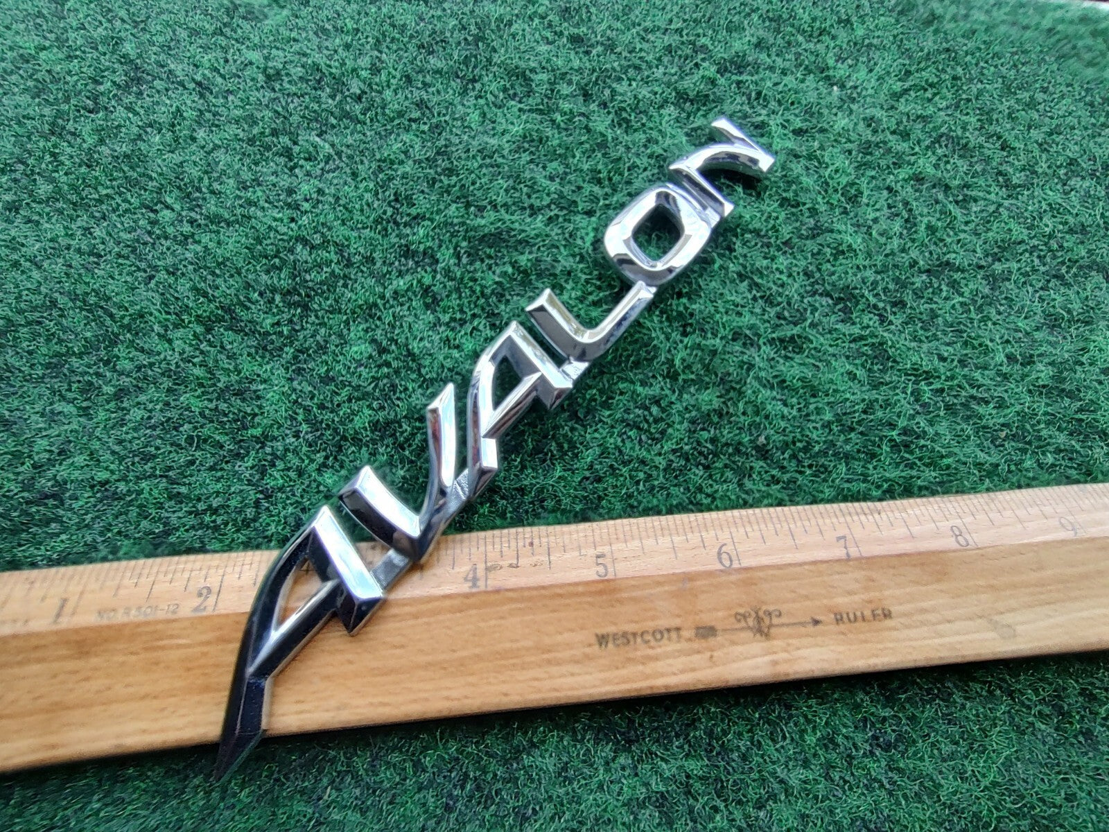 2000-2004 Toyota Avalon Rear Trunk Lid Tailgate Emblem 75442AC030 OEM 5S2