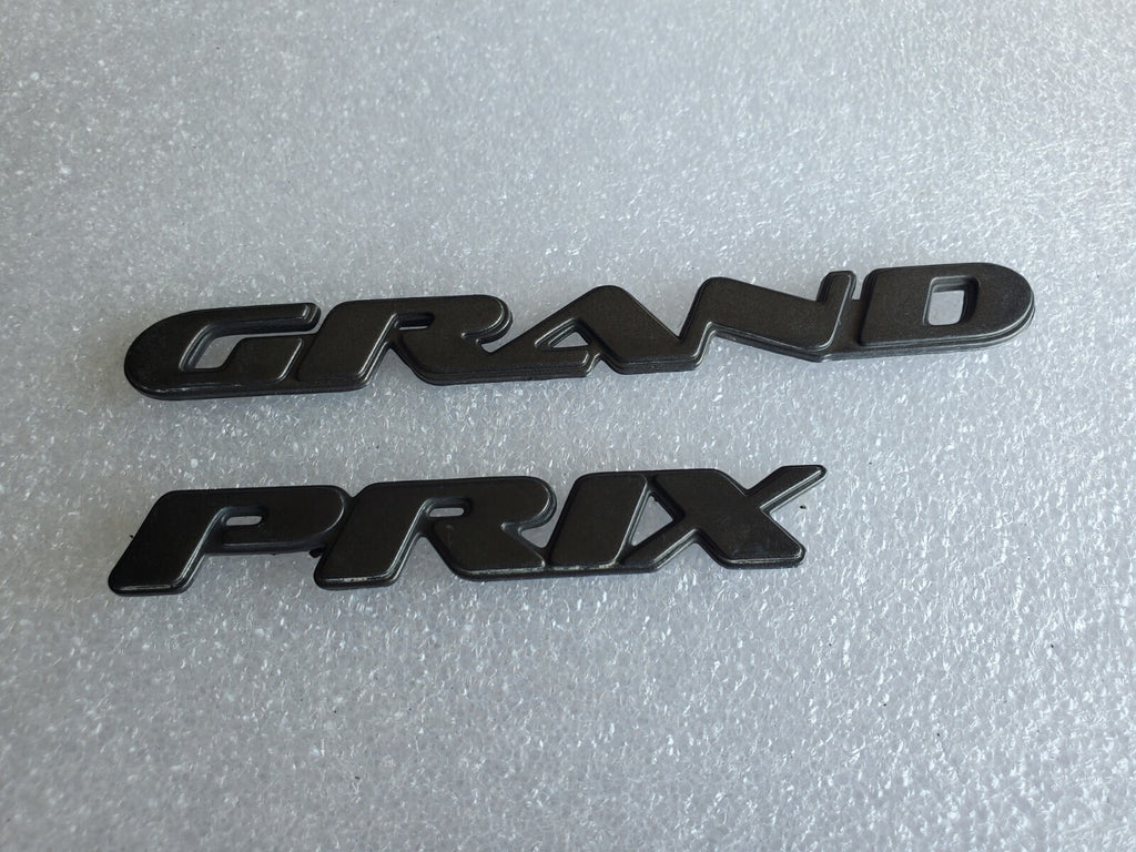 1997 1998 1999 2003 Pontiac Grand Prix Door Name Plate NAMEPLATE OEM VNTG