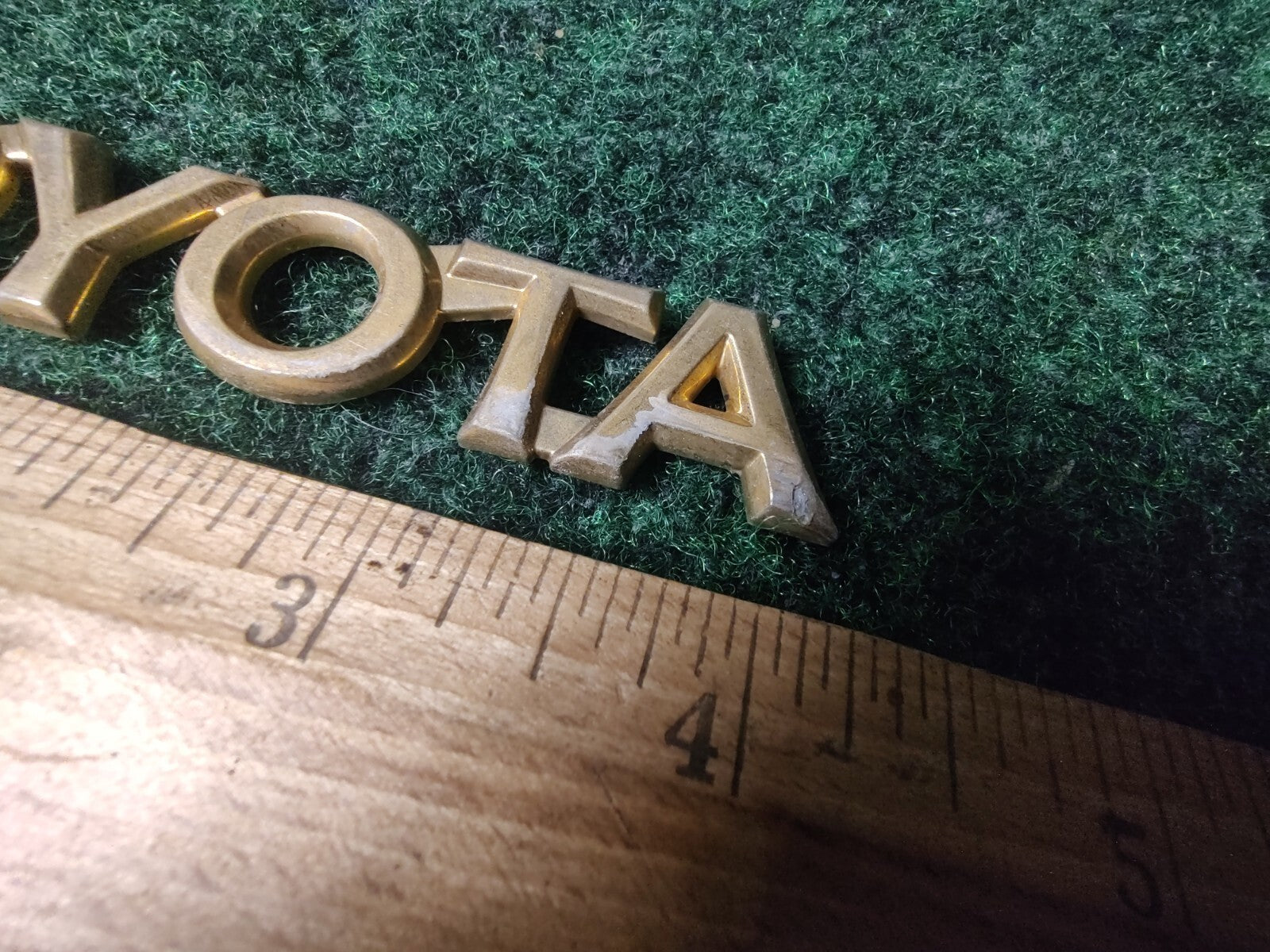 Toyota Camry Emblem Logo Letter Badge Trunk Rear Gold 4 Inch OEM Name Plate 9L3